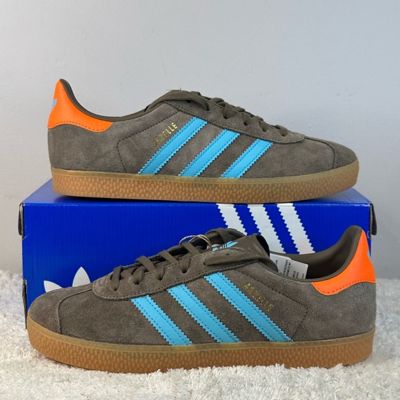 adidas Shoes - Adidas Gazelle